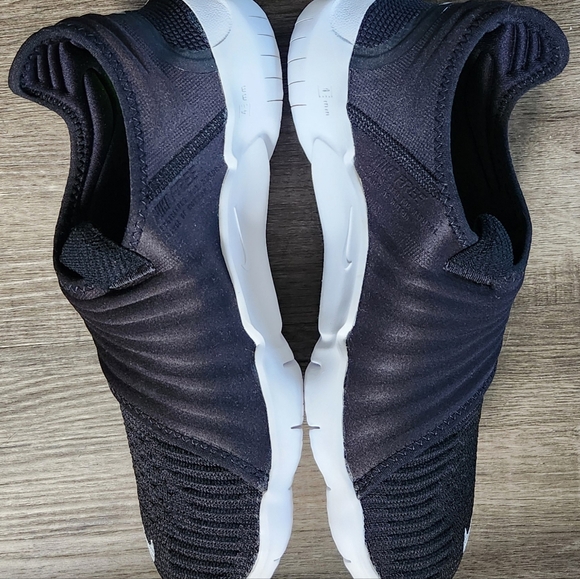 *NEW* Nike Free RN 3.0 Flyknit Sz 10 Slip On Running Walking RARE HTF Shoe Black - Picture 9 of 12
